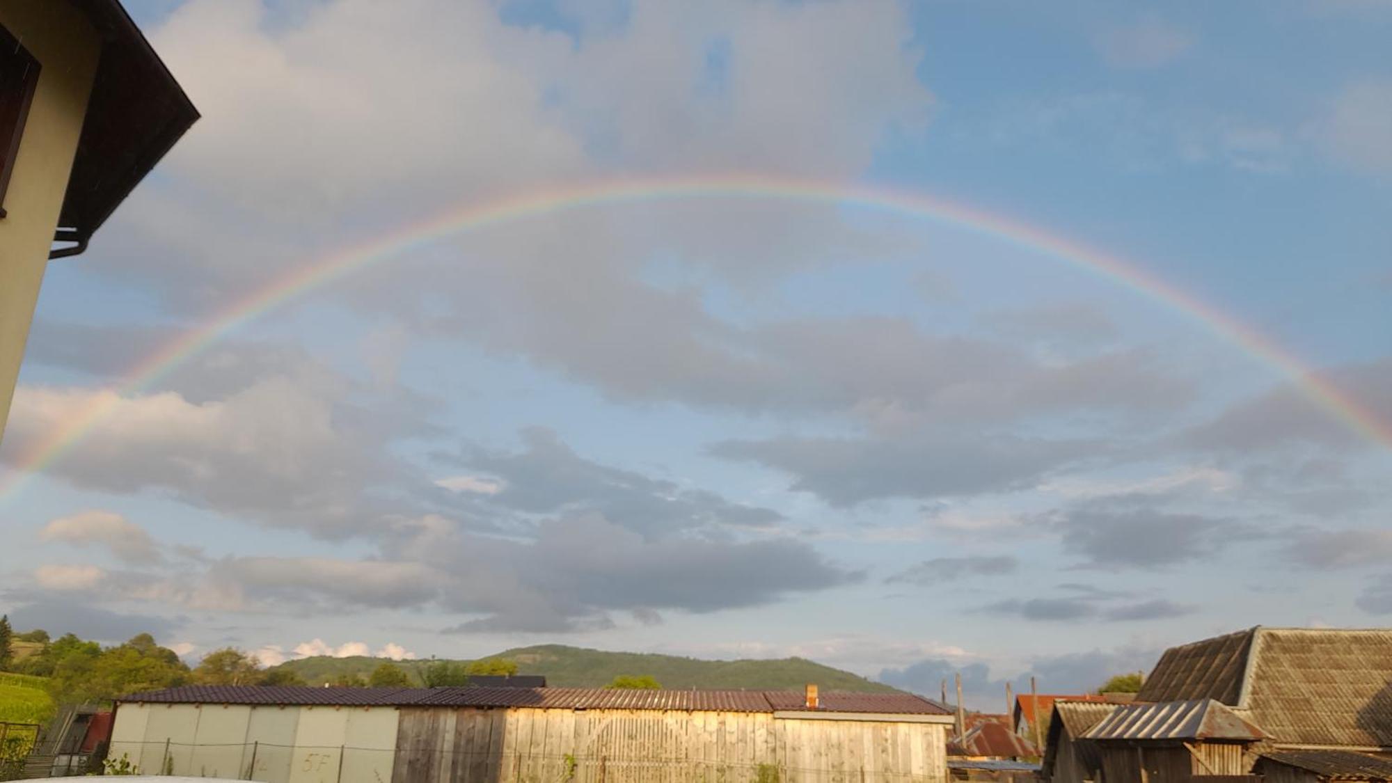 Pensiunea Sanziene Strîmtura Buitenkant foto