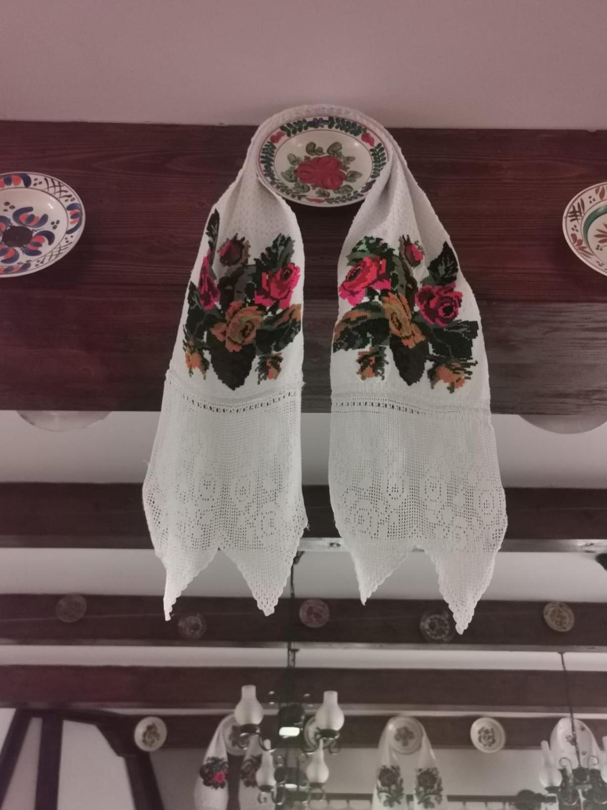 Pensiunea Sanziene Strîmtura Buitenkant foto